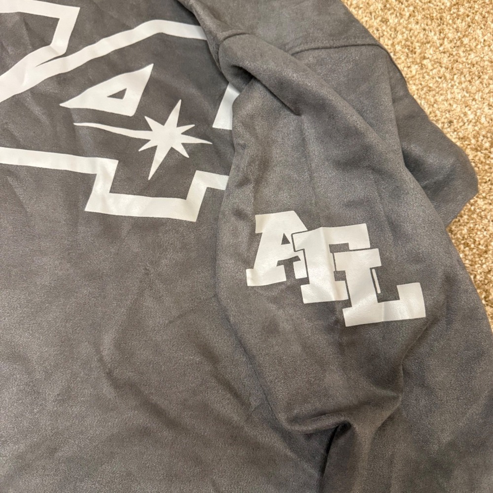 Men's Aelfric Eden Gray Oversized Crewneck Suede Sweatshirt Graphic Print SZ XL - Picture 4 of 10